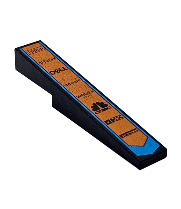 LEGO - Helling 10 6 x 1 met oranje en donker­azuur puntstreep en logo's van 'Hilton', 'alteryx', 'DELL', 'vmware', 'webex', 'CNBC', 'OKX' en 'PIRELLI' - Black | N