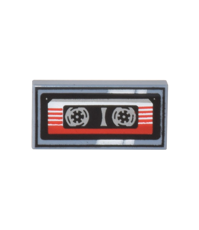 LEGO - Tegel 1 x 2 met cassettebandje met rood-wit etiket en zwarte rand - Sand Blue | N