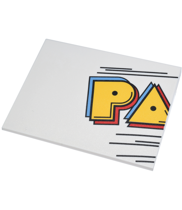 LEGO - Helling 10 6 x 8 met PAC-MAN-bord linkerdeel, geel, middelblauw en rood ‘PA’ en zwarte lijnen - White | N