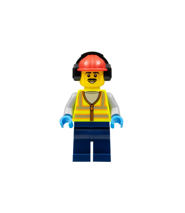 LEGO - Stuntz-crew – man, gele veiligheidsvest, donkerblauwe benen, rode bouwhelm met zwarte gehoorbeschermers - | N