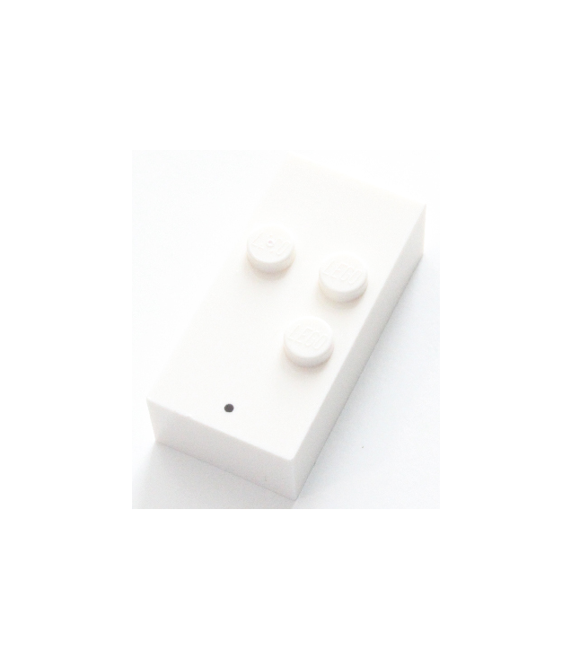  - Steen, braille 2 x 4 met 3 noppen en zwart punt (.) patroon (punten-256 ⠲) - White | N